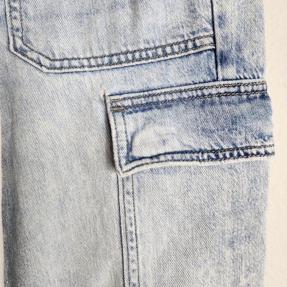 American Eagle Drawstring Waist Light Wash Chambray Cargo Joggers-Size 00 - Picture 8 of 15